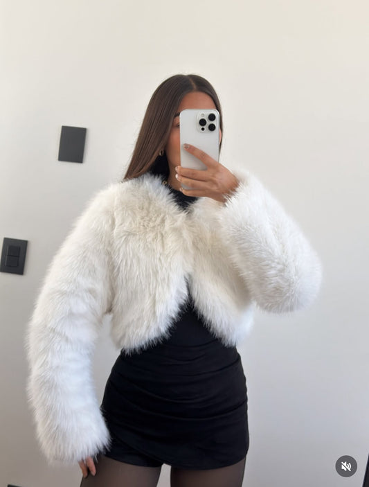 Peludo Blanco