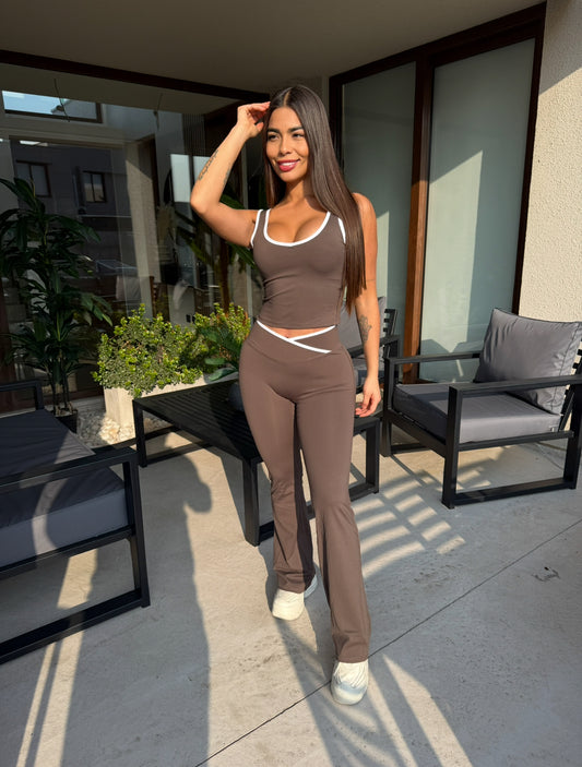 - Fit Vibes CAFÉ